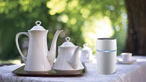 Trådløs ringeklokke på bord i hage